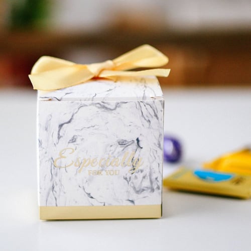 10 حبات توزيعات ماربل ذهبي