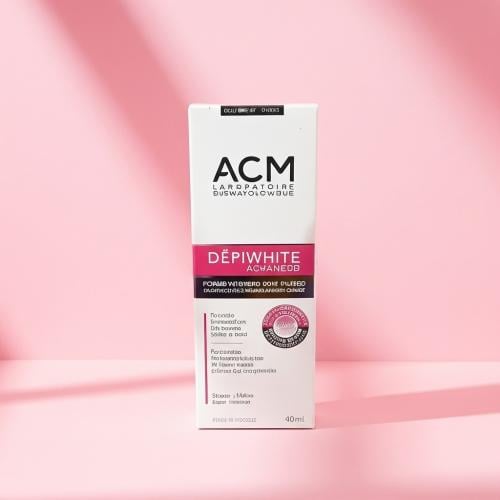 كريم البقع الداكنة ACM تفتيح البشرة 40 مل