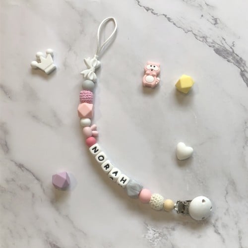 تعليقة لهاية الارنب والفيونكة