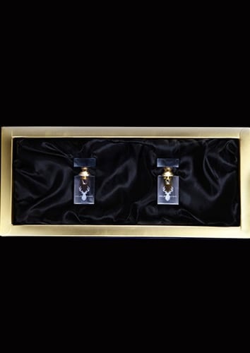 دهن عود منوع - وسط