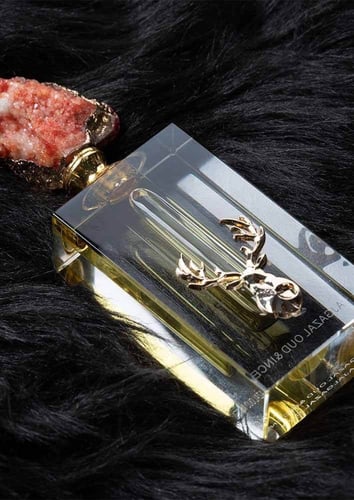 مسك شدون الاحمر