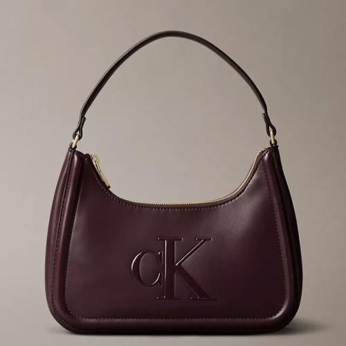 شنطة كتف كالفن كلاين لون برغندي