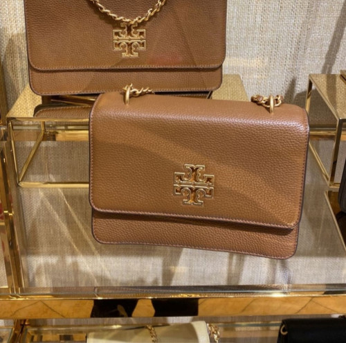 شنطة توري بورش بريتن كروس بودي