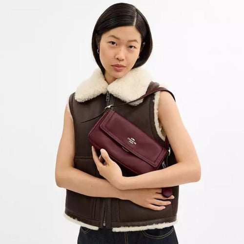 شنطة كوتش ايتا كتف برقندي