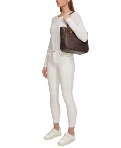 شنطة كالفن كلاين كبيرة