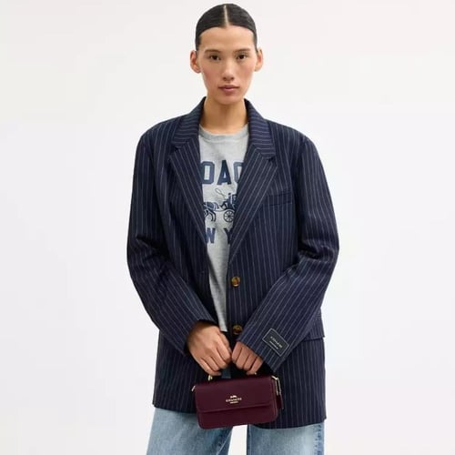 شنطة كوتش جوسي صغيرة