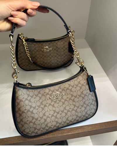 حقيبة كوتش تيري كتف