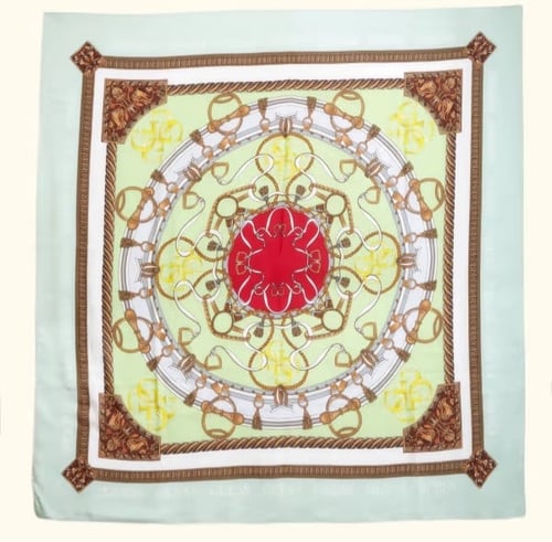 وشاح ماركة جيس سلك