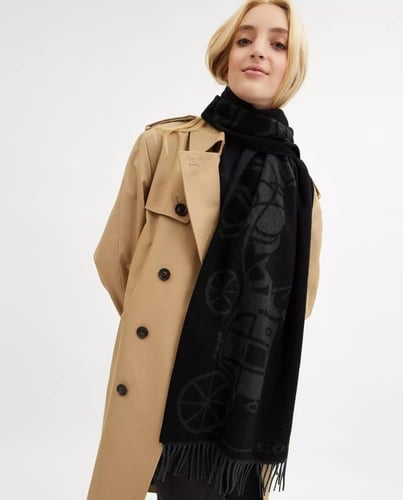 وشاح ماركة كوتش سقنشر