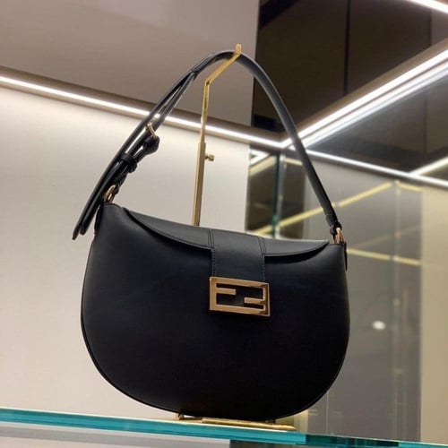 شنطة فندي اصلية جلد شامل الملحقات