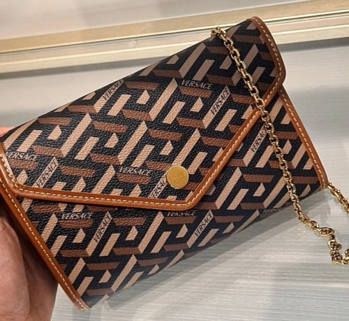 شنطة فرزاتشي اصلية شامل الملحقات