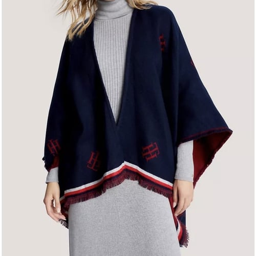 وشاح ماركة تومي هيلفيغر