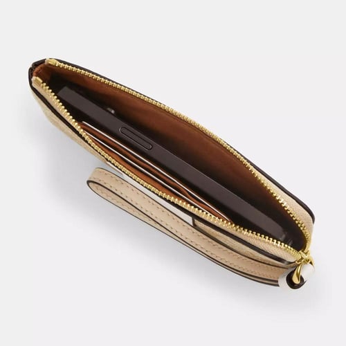 محفظة كوتش ريستلت