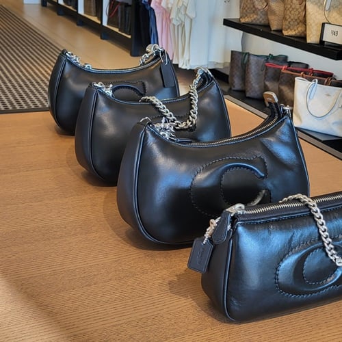 شنطة كوتش تيري أسود كتف