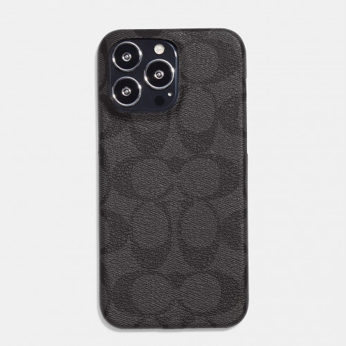 غلاف ايفون 14 برو ماكس كوتش