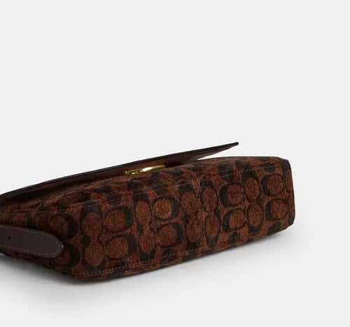 شنطة كوتش ايتا كتف لوقو