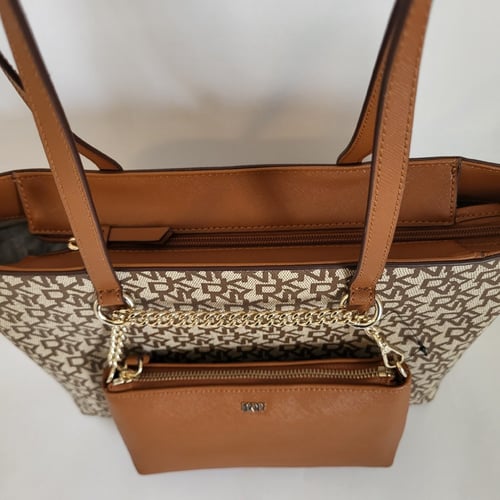 شنطة دكني توتي مع محفظة