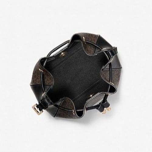 شنط مايكل كورس بوكيت صغيرة