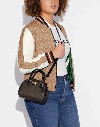 شنطة كوتش شامبري