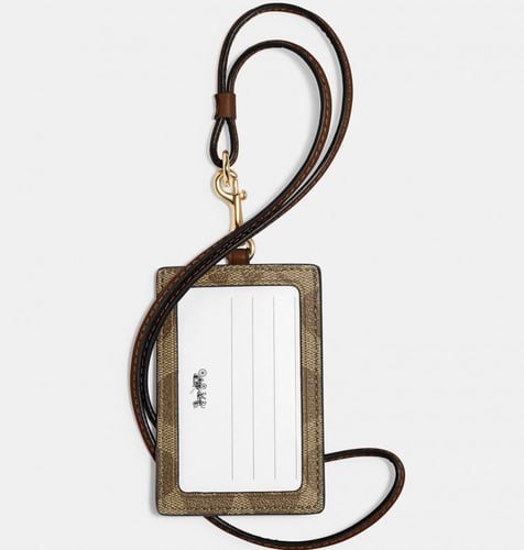 حامل بطاقة كوتش