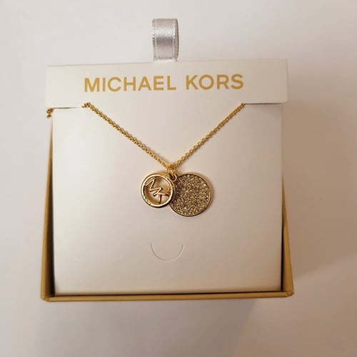 قلادة مايكل كورس