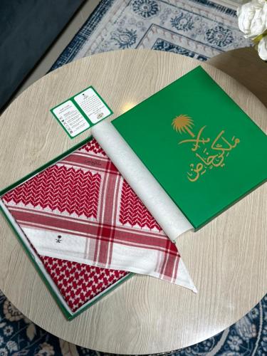 شماغ ملكــــي خاص