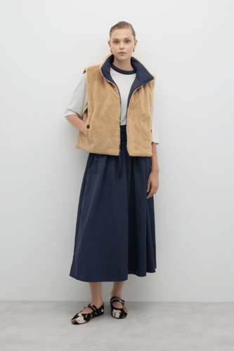 سترة نسائية بسحاب مزدوج – أزرق داكن – عملية للبرد...