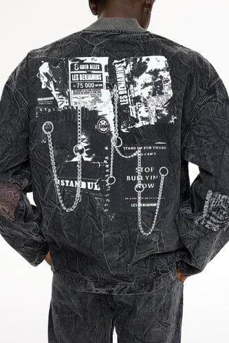 جاكيت بومبر رجالي قماش قطني فاخر بتفاصيل مطبوعة وس...