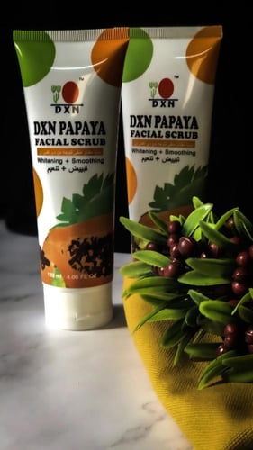 مقشر بابايا | 120 مل | مقشر ومطري الوجه مع خلاصة ا...