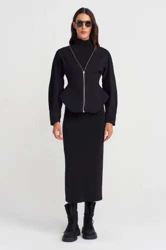 جاكيت جيرسي أسود ضيق بسحاب - أسود - إطلالة أنيقة ع...