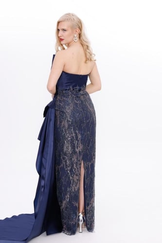 فستان سهرة حورية البحر - إطلالة السجادة الحمراء بذ...