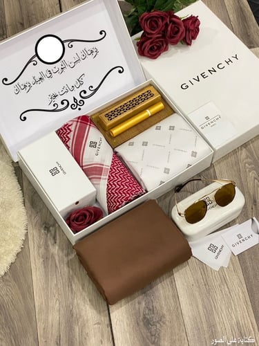 طقم رجالى مميز ماركة جفنشي