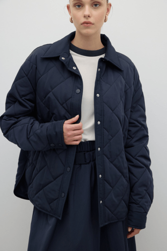 سترة مبطنة باللون الأسود - دفء وأناقة يومية - ROMA...