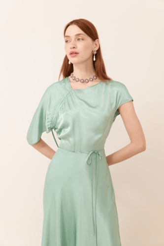 فستان ماكسي ساتان - أخضر - إطلالة فاخرة للمناسبات...