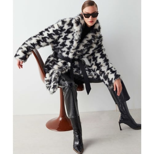 معطف فرو نسائي ابيض واسود IPEKYOL