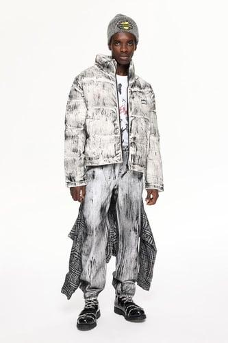 سترة منتفخة بسحاب أسود – دافئة ومريحة – جيوب جانبي...