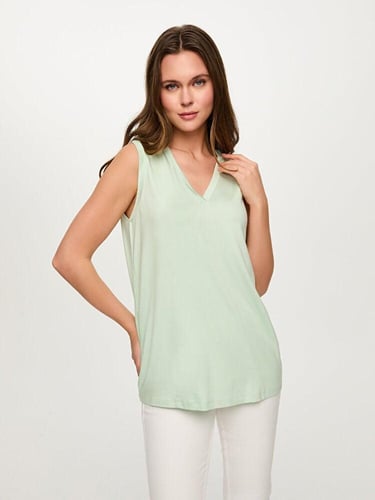 فستان نسائي غير متماثل بتفاصيل سحاب - تصميم هيكلي...