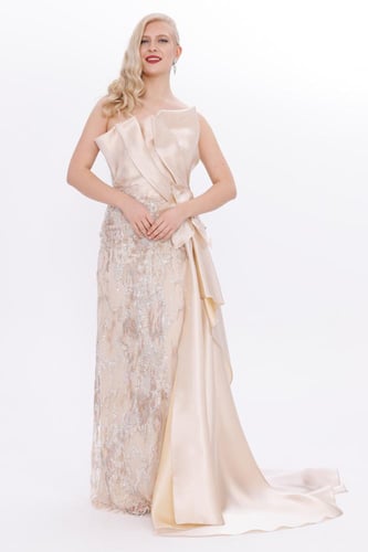 فستان سهرة مطرز وشاح جانبي - ذهبي ملكي - لإطلالة أ...