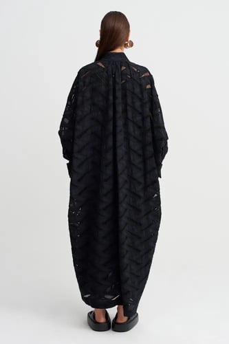 فستان حريمي دانتيل مزخرف - أسود - إطلالة أنثوية را...