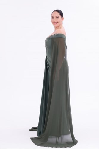 فستان سهرة كريب بفيونكات - إطلالة حورية البحر السا...