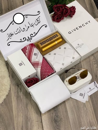 طقم رجالى مميز ماركة جفنشي