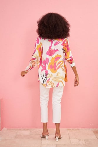 قميص نسائي منقوش الوان فاتحة مقاس موحد من Orfeoneg...