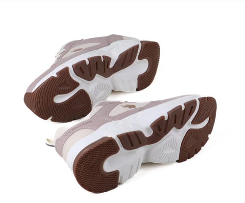 شوز بولو الاكثر مبيعاً