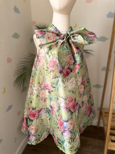 فستان العيد المورد