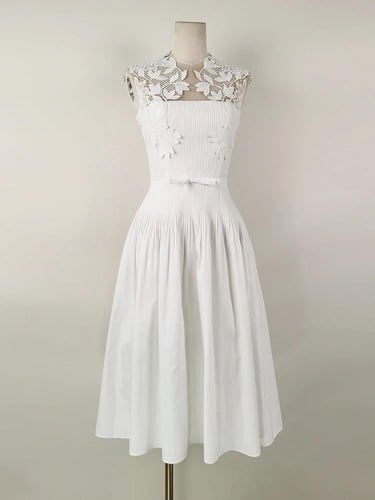 Mesh Shoulders with Flowers