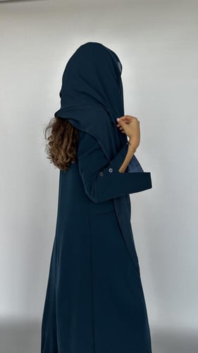 B7