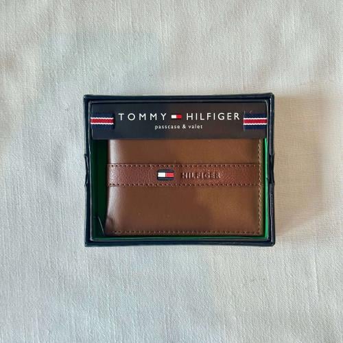 بوك رجالية لون بني || tommy hilfiger