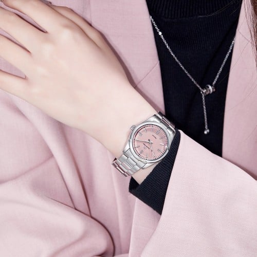 ساعة نسائية كارمن كلاين ستيل بلون فضي