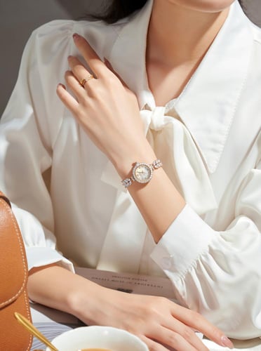 ساعة نسائية ماركة جوليوس 1434B