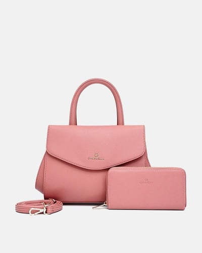 شنطة نسائية بلون بني